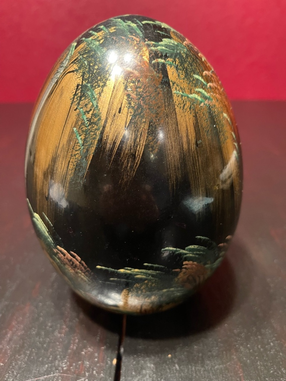 Beautiful Vintage Chinese Hand Painted Porcelain Egg 7”